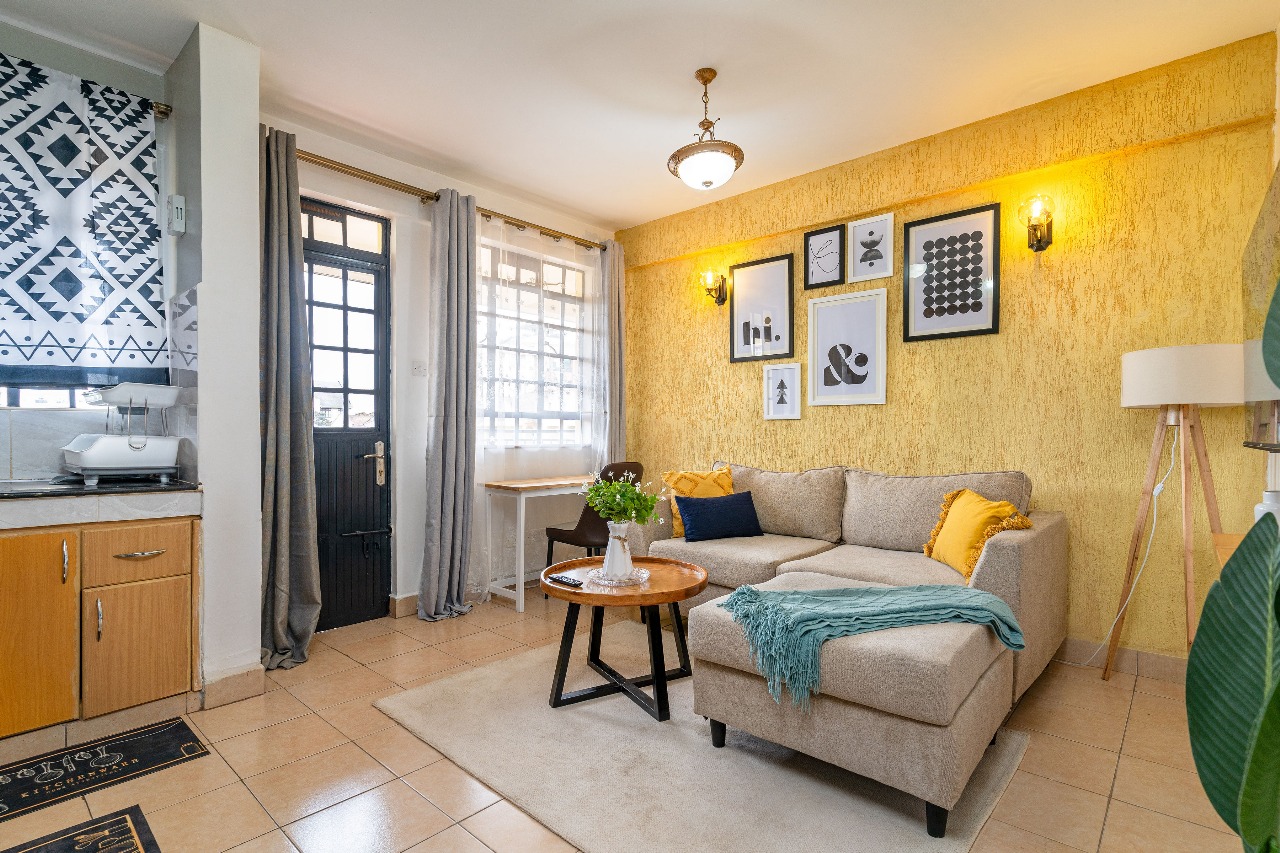 Stylish & Spacious South B Studio